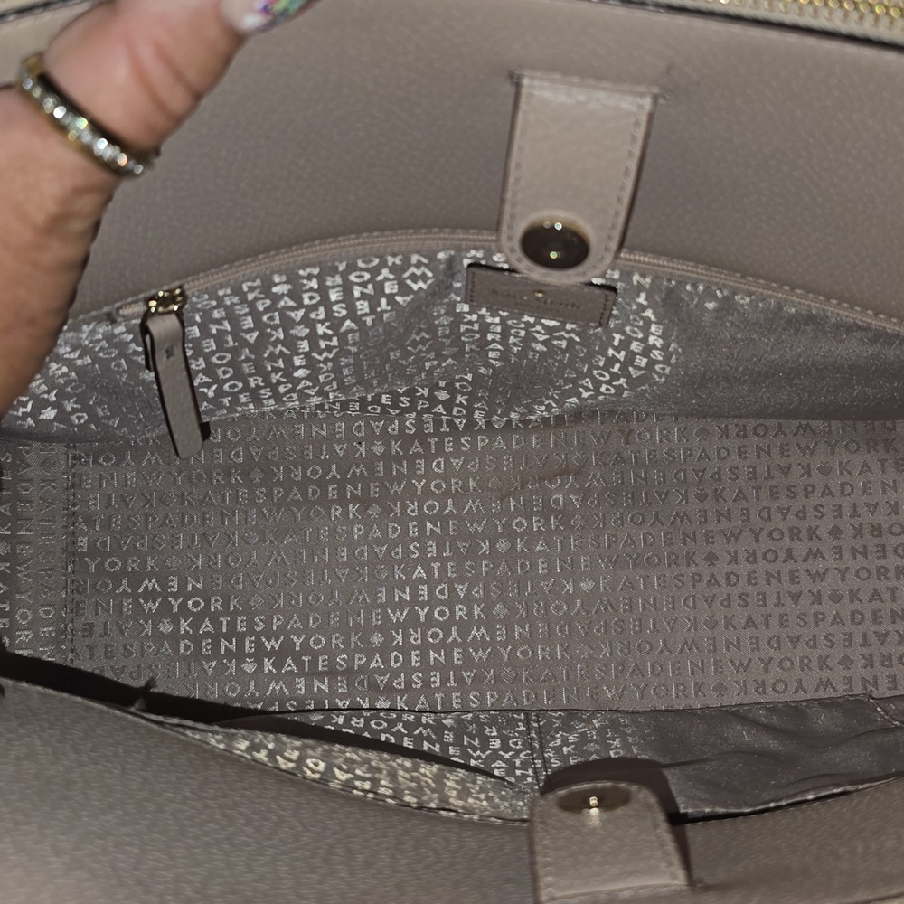 Kate Spade Terri Grove Taupe Shoulder Bag W/ Real Real Dust Bag - Picture 7 of 11